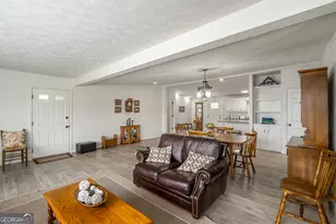 1180 Greenbriar Dr, Madison, GA 30650 - Photo 11