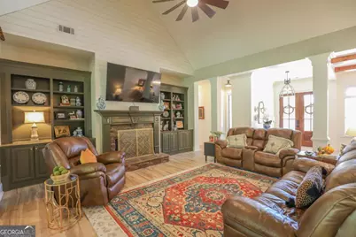 211 Arbor Way, Milledgeville, GA 31061 - Photo 5