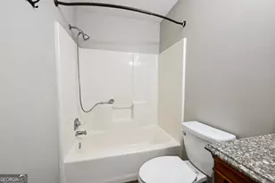 2802 Stonewater Dr, Albany, GA 31721 - Photo 11