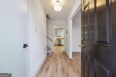 728 Stonebridge Crescent, Lithonia, GA 30058 - Photo 3