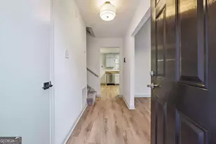 728 Stonebridge Crescent, Lithonia, GA 30058 - Photo 3