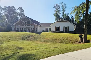 114 Riverbluff Dr, Lagrange, GA 30240 - Photo 3