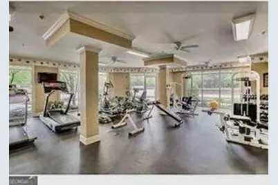 10 Perimeter Summit Boulevard NE #4240, Atlanta, GA 30319 - Photo 15