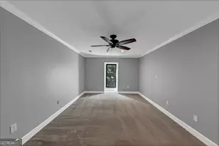 24315 Plantation Dr NE, Atlanta, GA 30324 - Photo 29