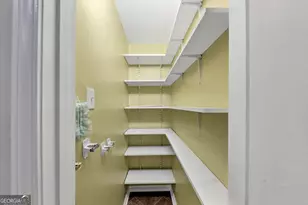 24315 Plantation Dr NE, Atlanta, GA 30324 - Photo 21