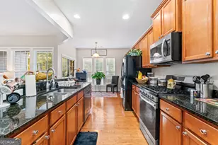 811 Dusky Sap Ct, Griffin, GA 30223 - Photo 17