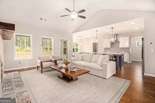 196 Beavers Rd, Grantville, GA 30220 - Photo 5