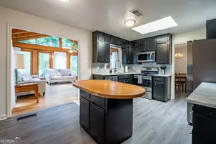 2431 Weatherford Ct, Marietta, GA 30068 - Photo 3