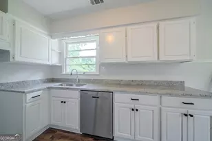 960 Lake Rushin Dr, Columbus, GA 31907 - Photo 5