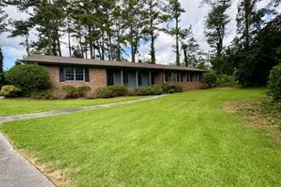 797 Kiowa Dr NE, Marietta, GA 30060 - Photo 1