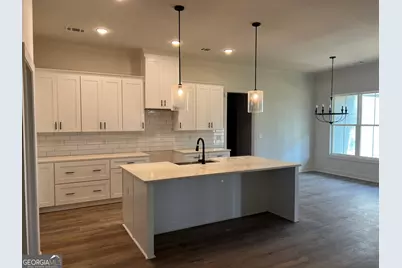 610 Dean Patrick, Locust Grove, GA 30248 - Photo 5