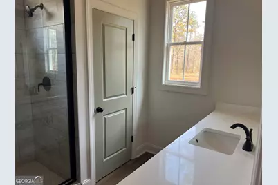 610 Dean Patrick, Locust Grove, GA 30248 - Photo 9