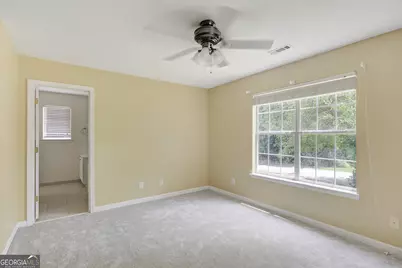 70 N Strathmore Drive, Sharpsburg, GA 30277 - Photo 21