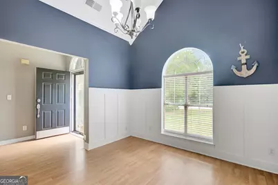 70 N Strathmore Drive, Sharpsburg, GA 30277 - Photo 7