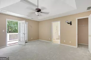 70 N Strathmore Dr, Sharpsburg, GA 30277 - Photo 29