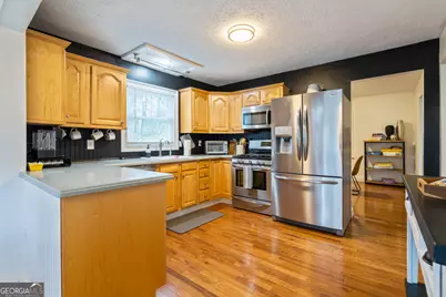 306 Jason Court, Woodstock, GA 30188 - Photo 9