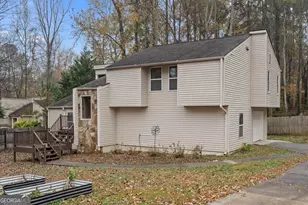 2400 Salem Dr NE, Marietta, GA 30062 - Photo 3