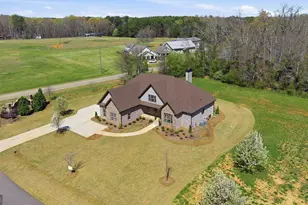 1175 Manjula Ln, Watkinsville, GA 30677 - Photo 3