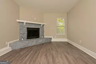 8974 Homewood Dr, Riverdale, GA 30274 - Photo 5