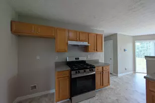 823 Haydens Ridge, Ellenwood, GA 30294 - Photo 13