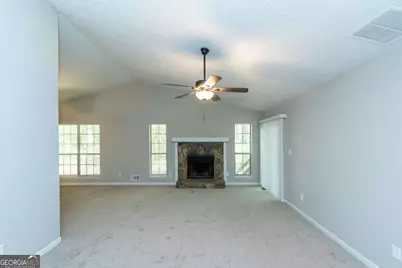 1904 Cades Cove, Jonesboro, GA 30236 - Photo 5