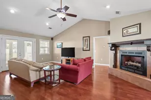 143 Caleb Circle, Jesup, GA 31545 - Photo 5