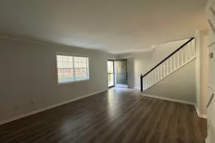 6900 Roswell Rd, Sandy Springs, GA 30328 - Photo 5