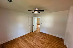 9148 Homewood Dr, Riverdale, GA 30274 - Photo 13