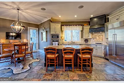 689 Waterfall Drive, Clayton, GA 30525 - Photo 23