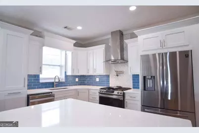 6616 Splashwater Drive, Flowery Branch, GA 30542 - Photo 3