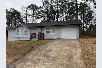 3339 Clevemont Court, Ellenwood, GA 30294 - Photo 3