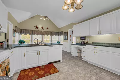 60 N Tanglewood, Royston, GA 30662 - Photo 3