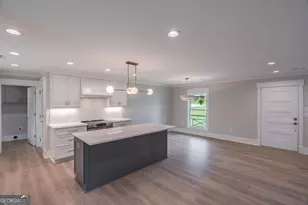 1090 Kenway Dr, Watkinsville, GA 30677 - Photo 9