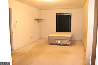 8579 Glenwoods Drive, Riverdale, GA 30274 - Photo 9