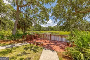 168 Harbor Pointe Dr, Brunswick, GA 31523 - Photo 3