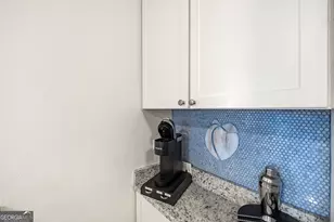 300 Peachtree St NE, Atlanta, GA 30308 - Photo 11