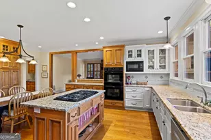 1070 Riverwalk Point, Bishop, GA 30621 - Photo 17