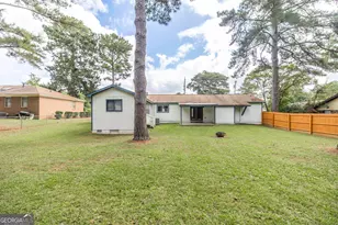 221 Gilchrist Dr, Warner Robins, GA 31093 - Photo 29