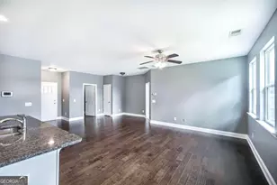 114 Sutton Dr, Perry, GA 31069 - Photo 9