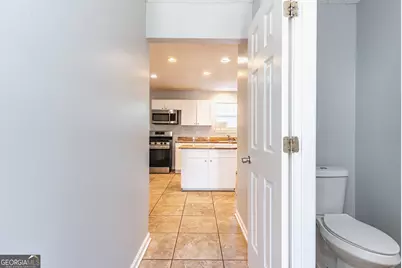 2554 Willenhall Way, Lithonia, GA 30058 - Photo 9