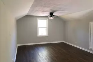 1307 SW Lorenzo Dr SW, Atlanta, GA 30310 - Photo 7