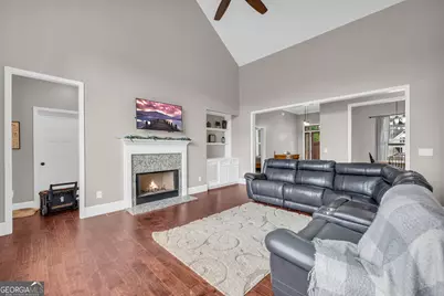 225 Wicklow Court, Hoschton, GA 30548 - Photo 15