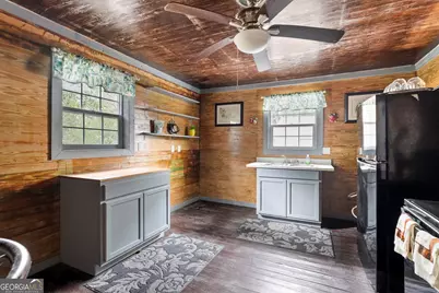 450 S Oak Street, Jackson, GA 30233 - Photo 17