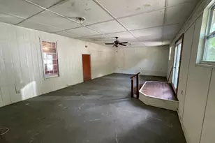 621 Unionville Rd, Barnesville, GA 30204 - Photo 19