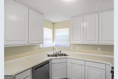 6603 Biscayne Boulevard, Rex, GA 30273 - Photo 5