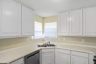 6603 Biscayne Blvd, Rex, GA 30273 - Photo 5