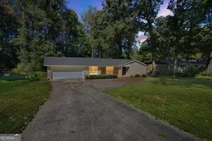 4564 Fountainhead Dr, Stone Mountain, GA 30083 - Photo 5