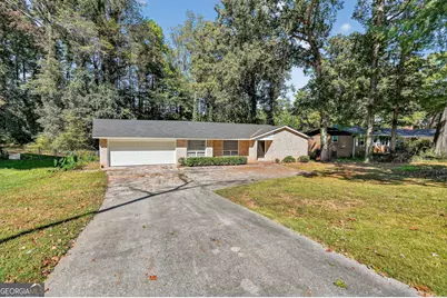 4564 Fountainhead Drive, Stone Mountain, GA 30083 - Photo 3