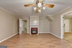 37 Spring St, Gainesville, GA 30501 - Photo 17