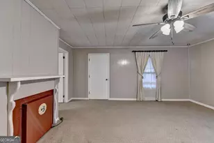 37 Spring St, Gainesville, GA 30501 - Photo 9